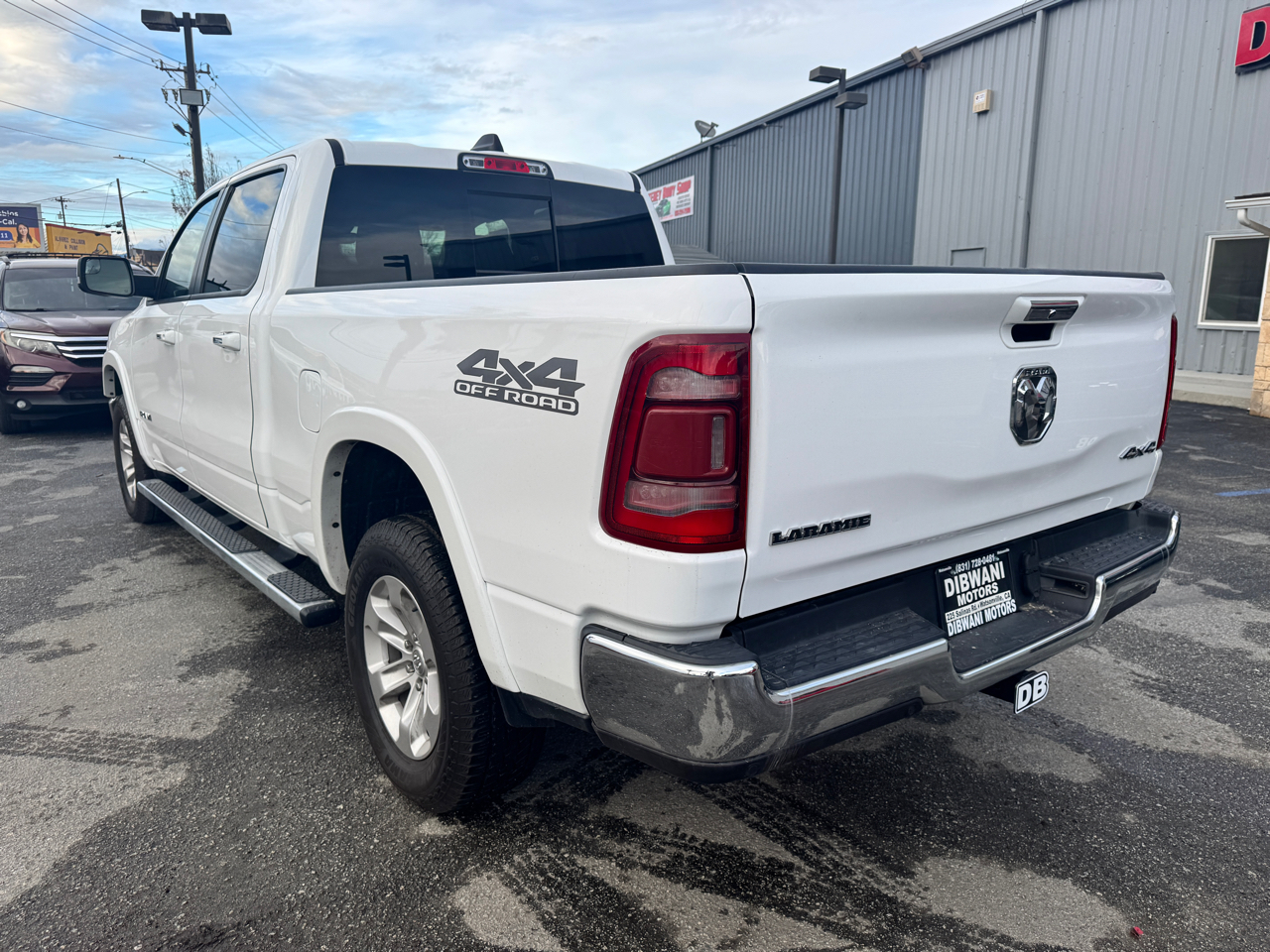 RAM 1500 Laramie 4x4 Crew Cab 6'4" Box 2022