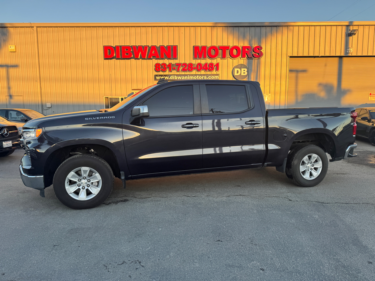 2024 Chevrolet Silverado 1500 2WD Crew Cab 147" LT