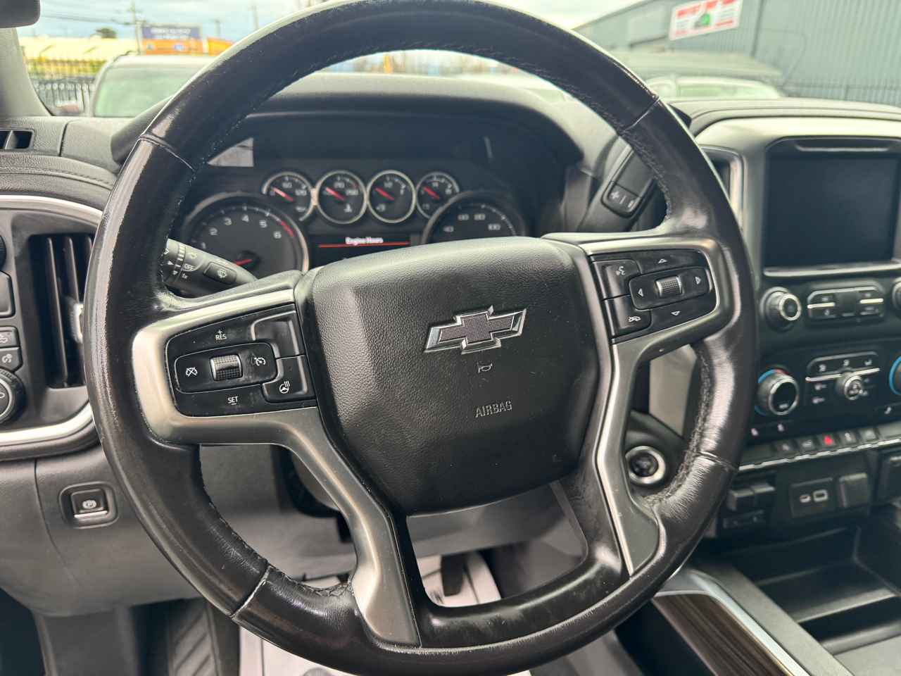 Chevrolet Silverado 1500 2WD Crew Cab 147" RST 2021