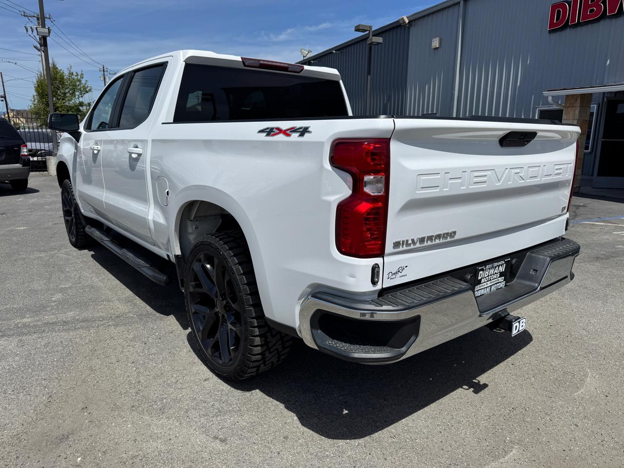 Chevrolet Silverado 1500 4WD Crew Cab 147" LT w/1LT 2021