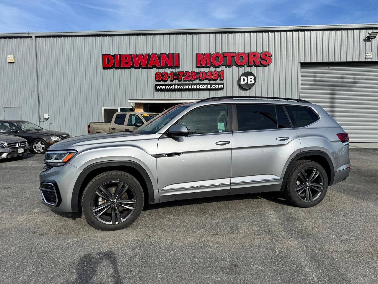 2021 Volkswagen Atlas 2021.5 3.6L V6 SE w/Technology R-Line FWD