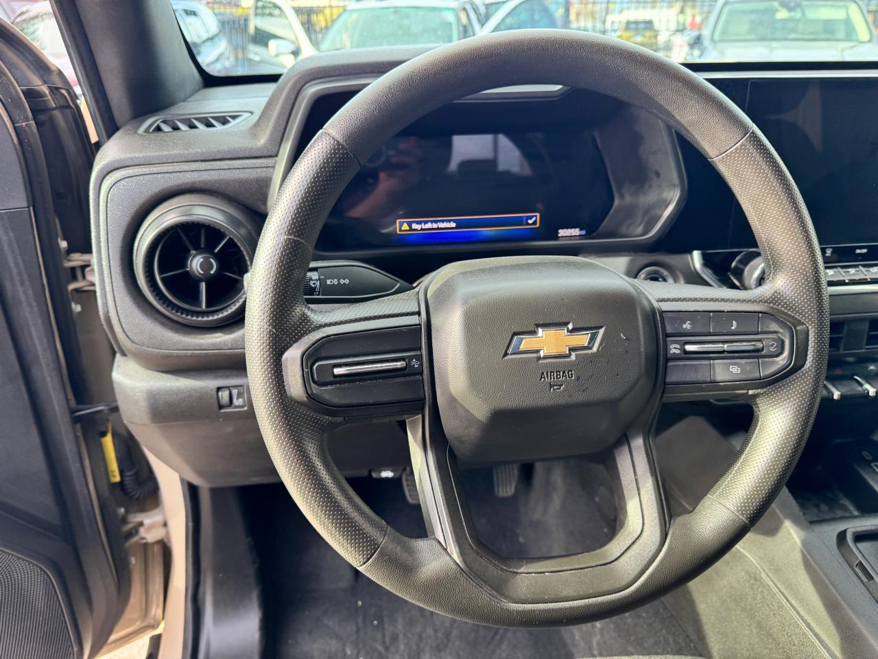 Chevrolet Colorado 2WD Crew Cab WT 2024