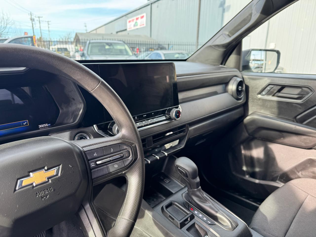 Chevrolet Colorado 2WD Crew Cab WT 2024