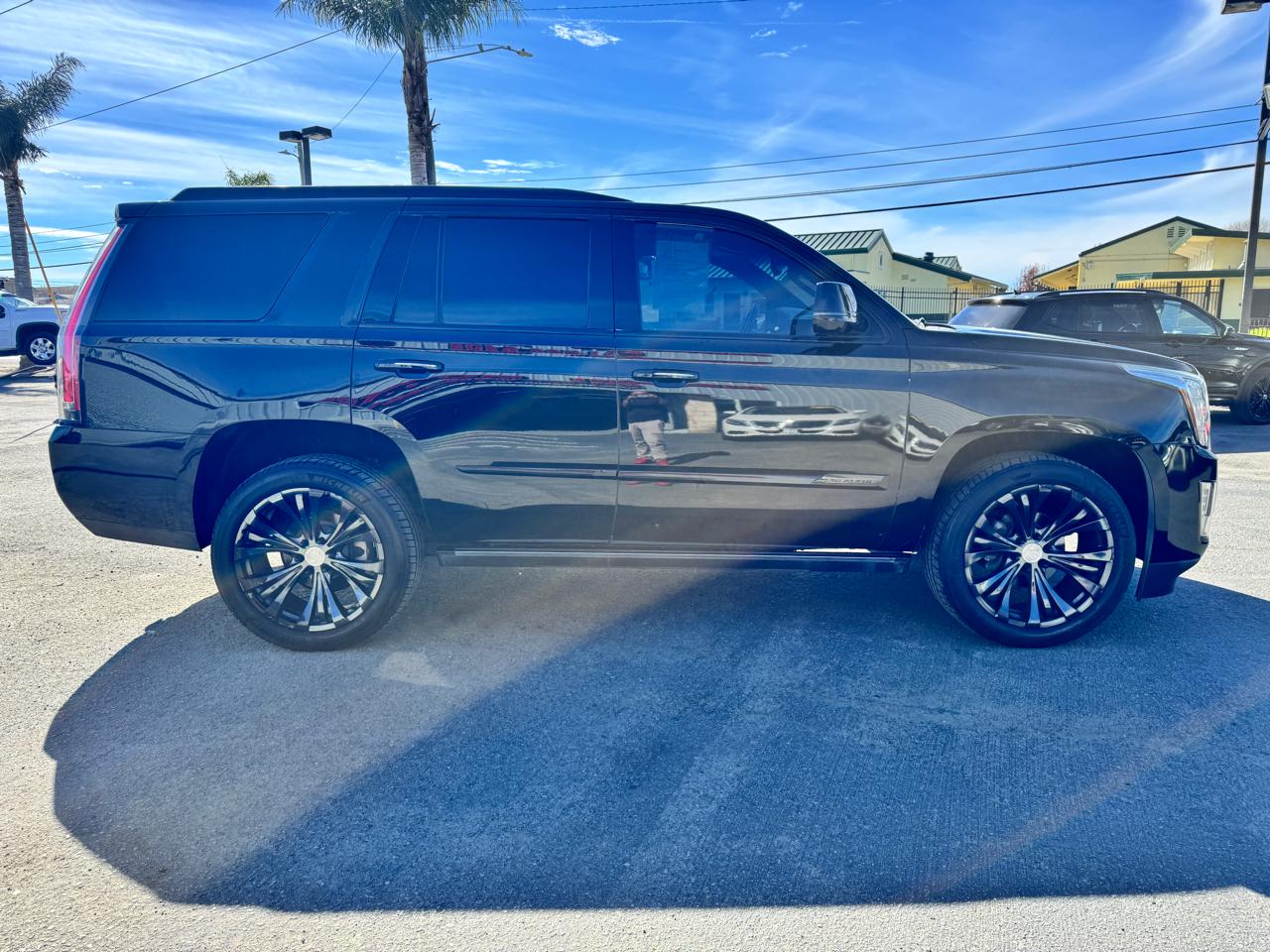 Cadillac Escalade 2WD 4dr Platinum 2015