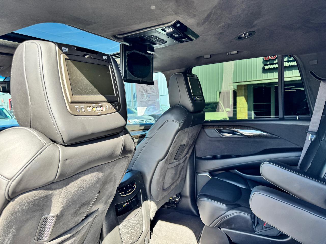 Cadillac Escalade 2WD 4dr Platinum 2015