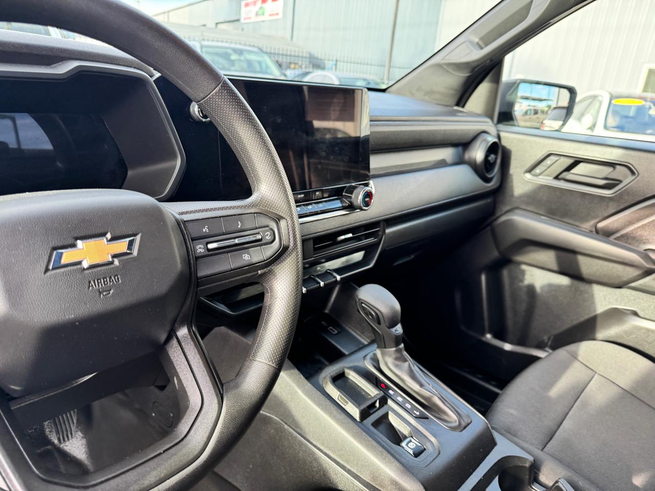 Chevrolet Colorado 2WD Crew Cab WT 2023