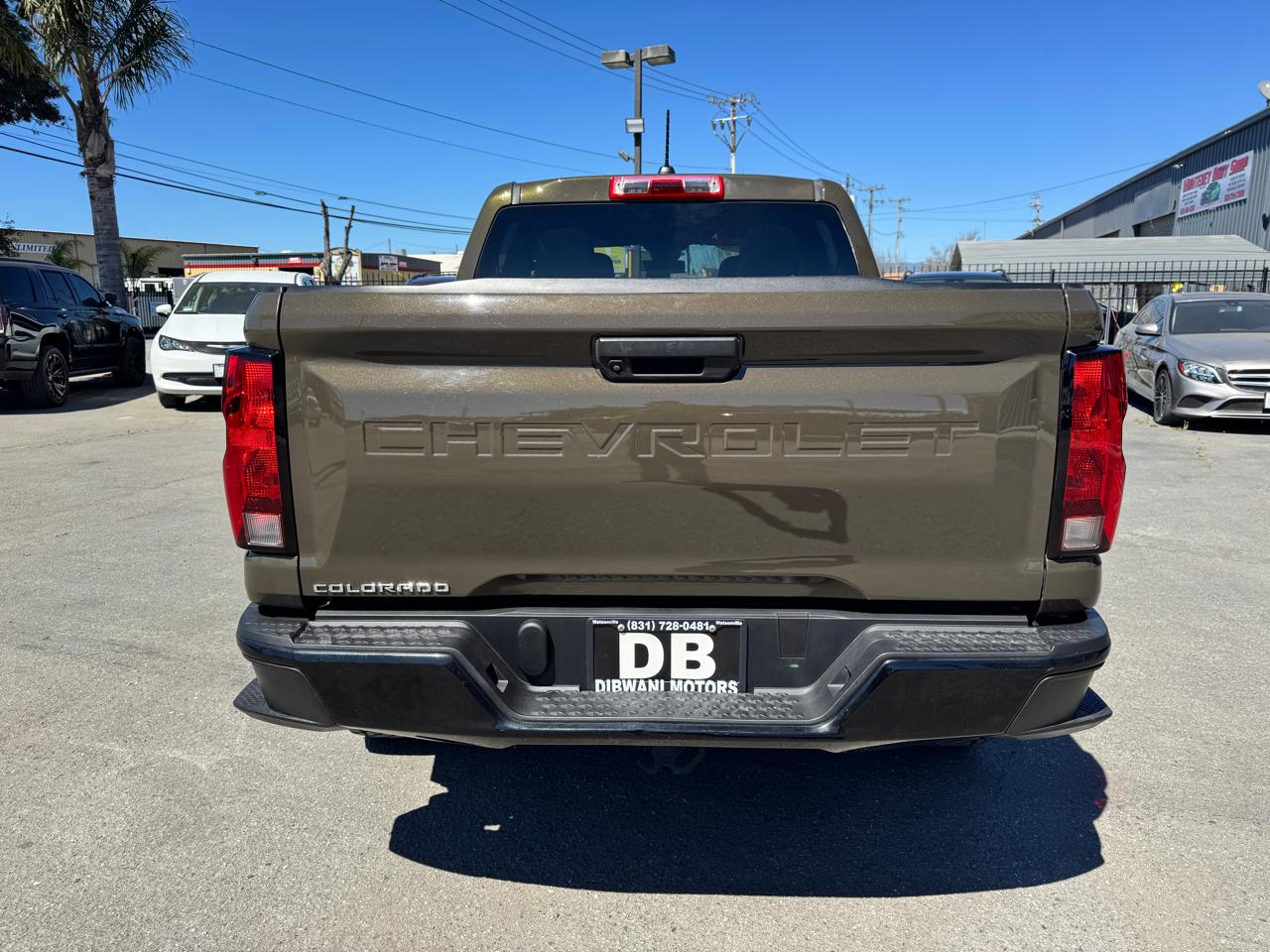 Chevrolet Colorado 2WD Crew Cab WT 2023