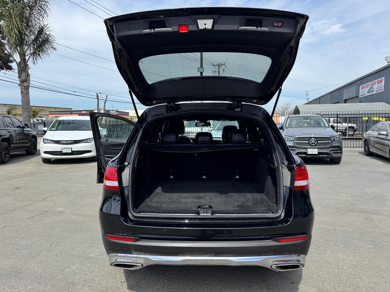 Mercedes-Benz GLC GLC 300 SUV 2017