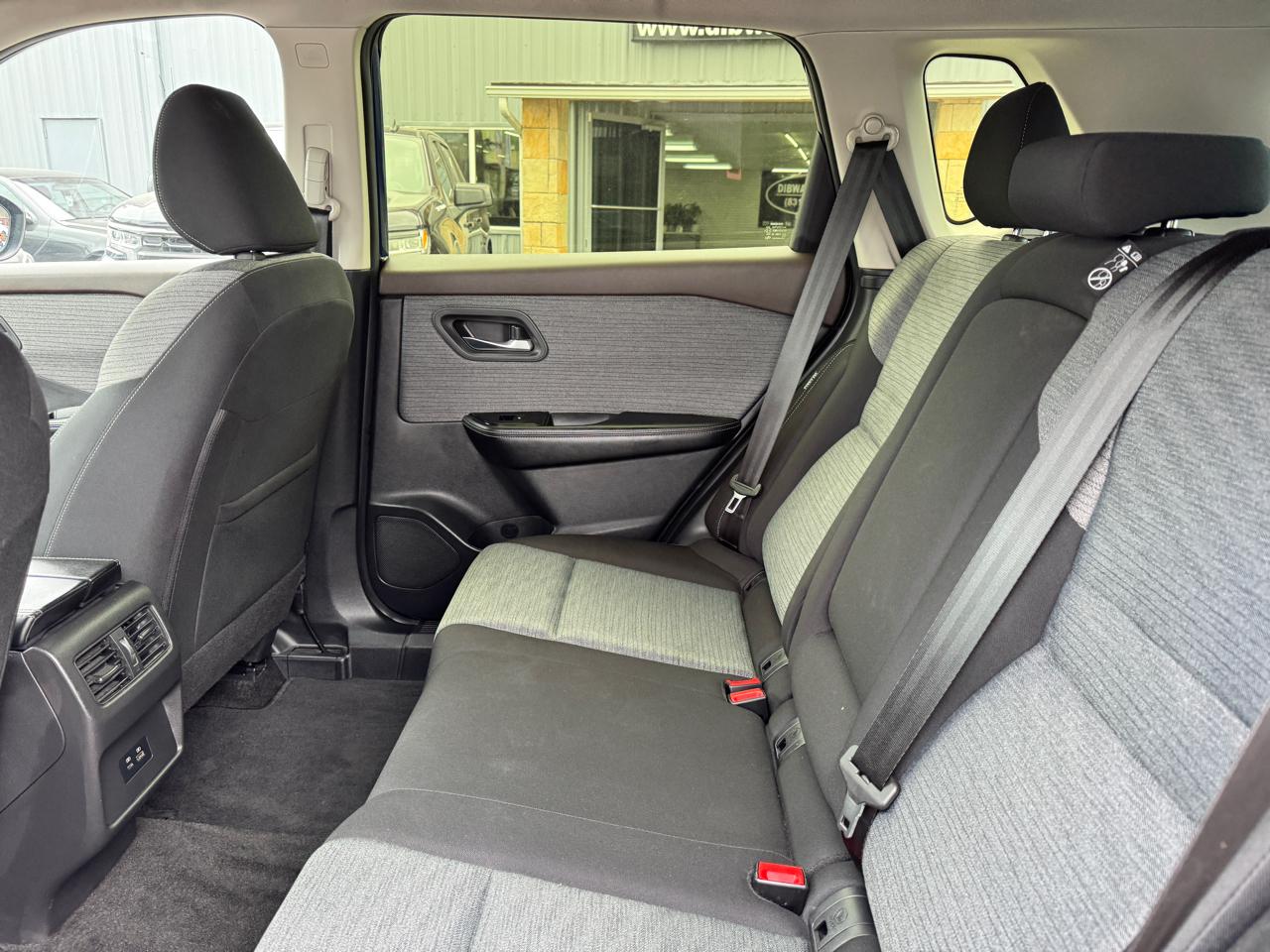 Nissan Rogue AWD SV 2023