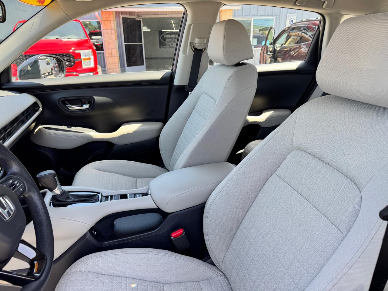 Honda HR-V LX 2WD CVT 2025