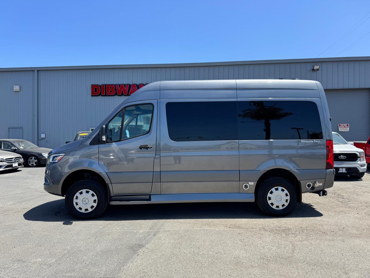 2020 Mercedes-Benz Sprinter Cargo Van 2500 Standard Roof V6 144" 4WD