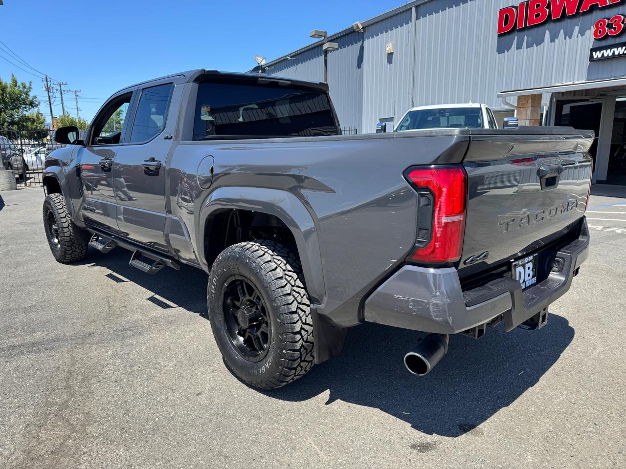 Toyota Tacoma 4WD TRD Off Road Double Cab 5' Bed MT (Natl) 2024