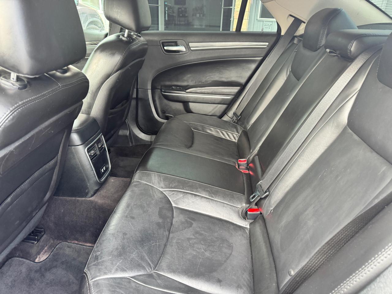 Chrysler 300 Touring L RWD 2018