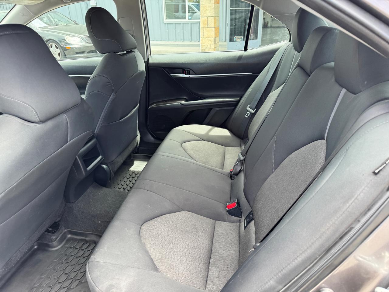 Toyota Camry LE Auto (Natl) 2023