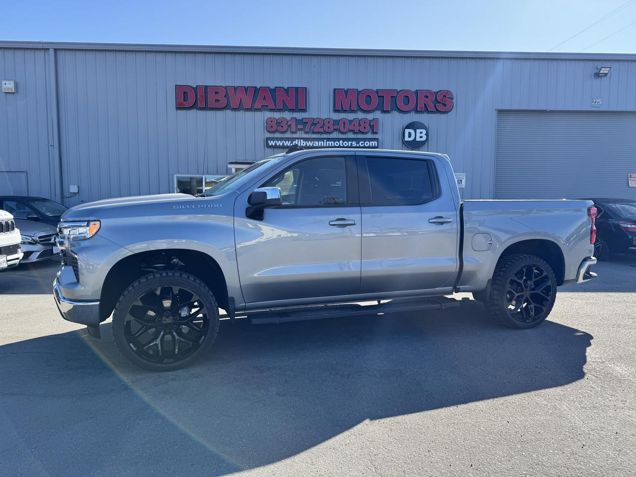 2025 Chevrolet Silverado 1500 2WD Crew Cab 147" LT