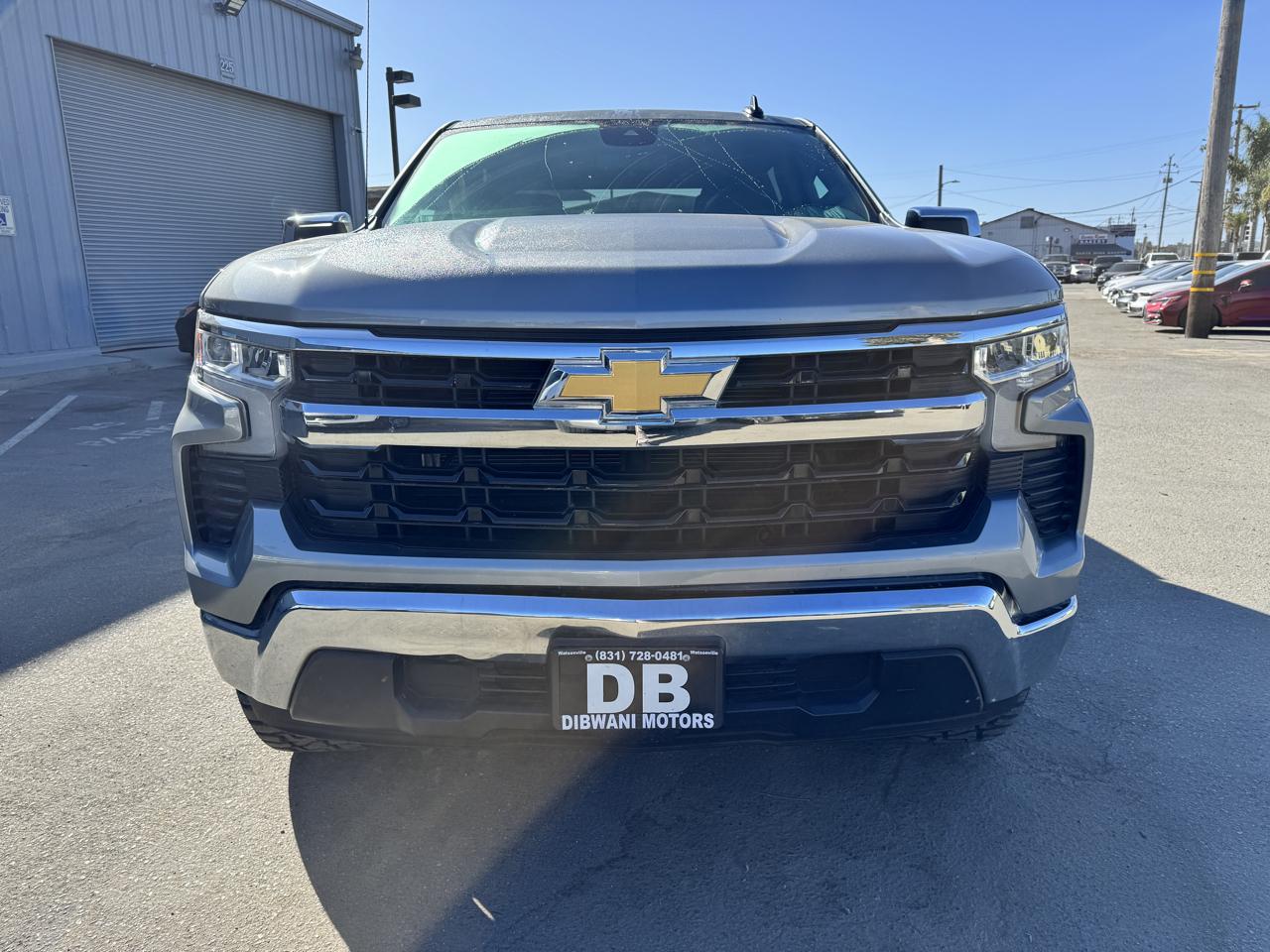 Chevrolet Silverado 1500 2WD Crew Cab 147" LT 2025