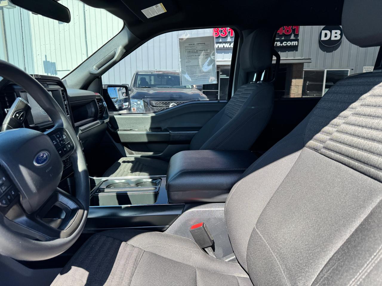Ford F-150 Lariat 4WD SuperCrew 5.5' Box 2023