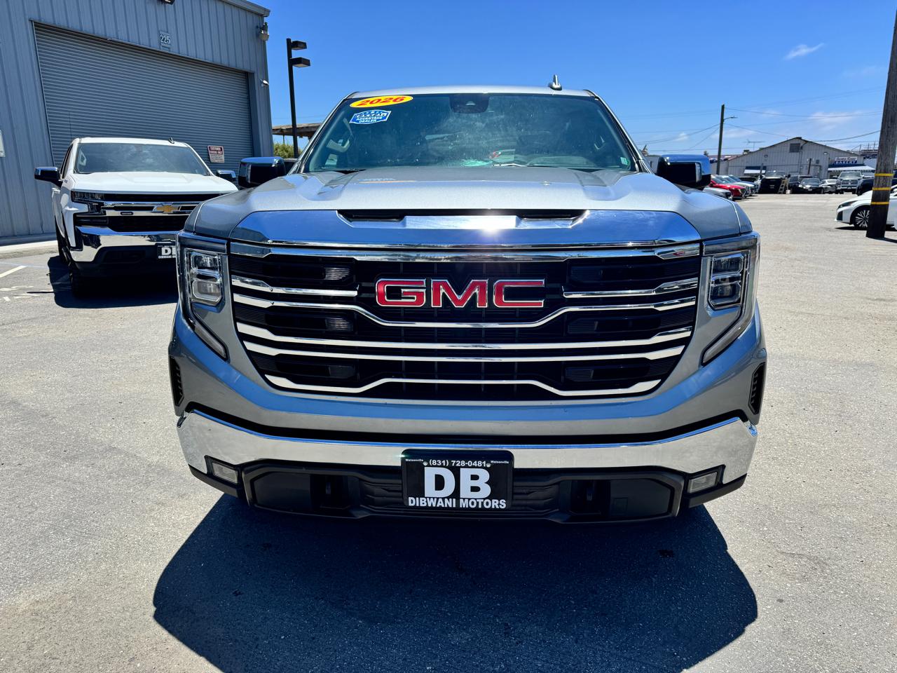 GMC Sierra 1500 4WD Crew Cab 147" SLT 2026