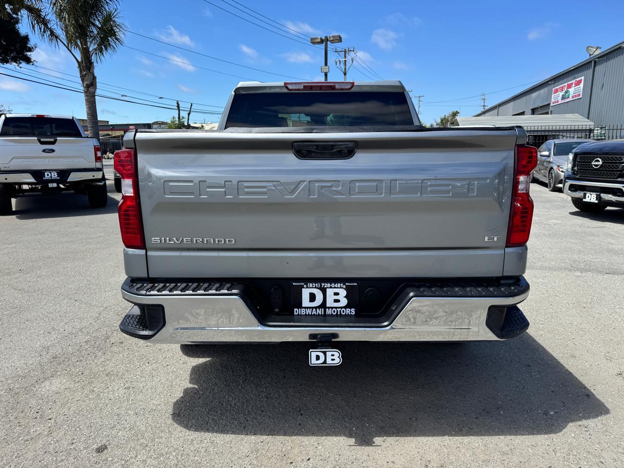 Chevrolet Silverado 1500 2WD Crew Cab 147" LT 2025