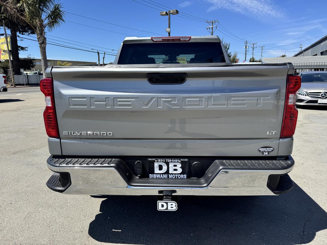 Chevrolet Silverado 1500 2WD Crew Cab 147" LT 2025