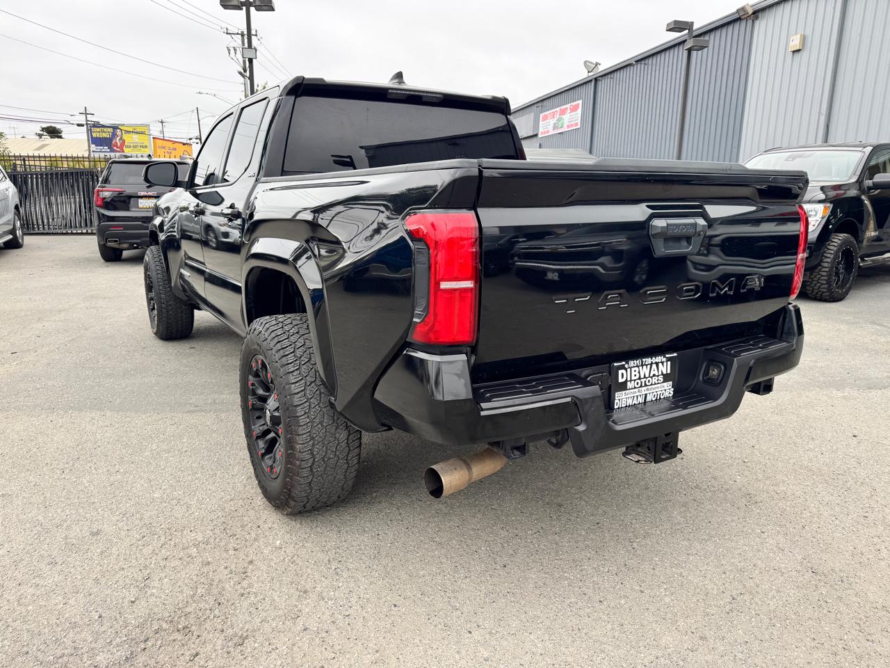 Toyota Tacoma 2WD TRD Sport Double Cab 5' Bed AT (Natl) 2024