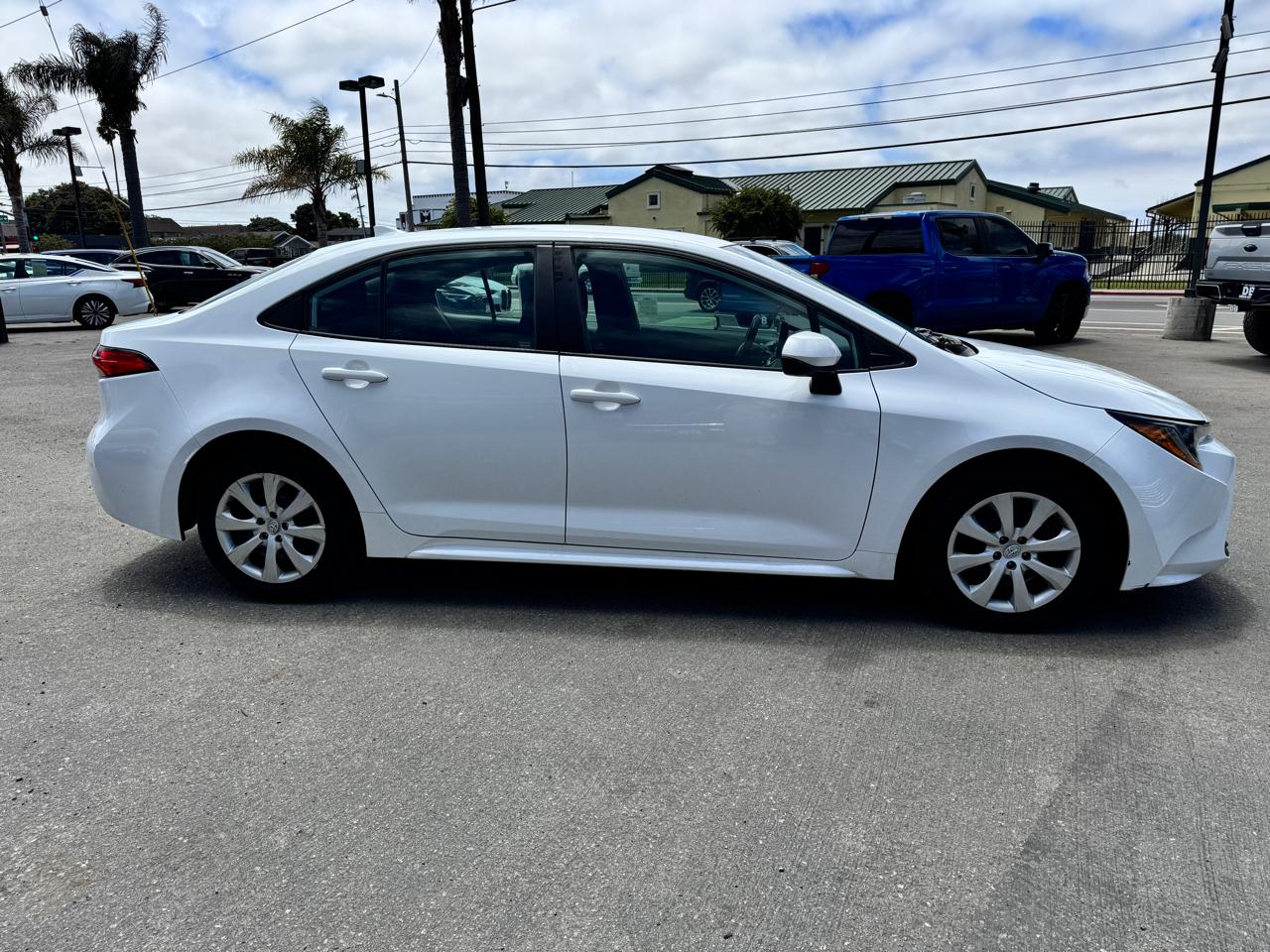 Toyota Corolla LE CVT (Natl) 2023
