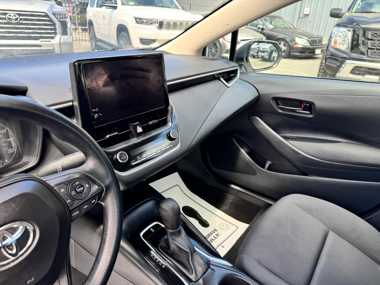 Toyota Corolla LE CVT (Natl) 2023
