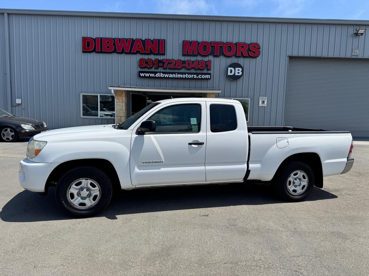 2009 Toyota Tacoma 2WD Access I4 MT (Natl)