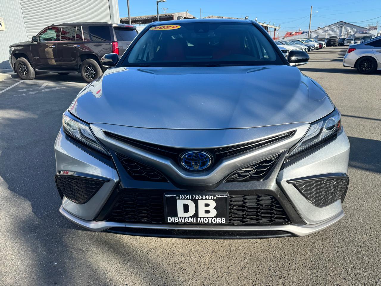 Toyota Camry Hybrid XSE CVT (Natl) 2022