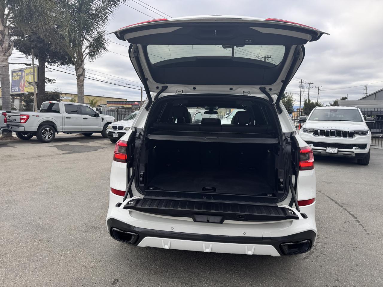 BMW X5 sDrive40i Sports Activity Vehicle 2020