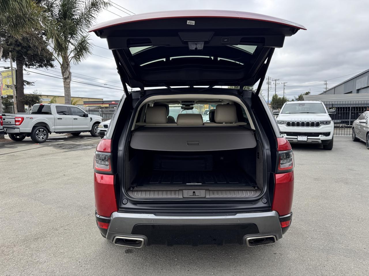 Land Rover Range Rover Sport Turbo i6 MHEV HSE 2019