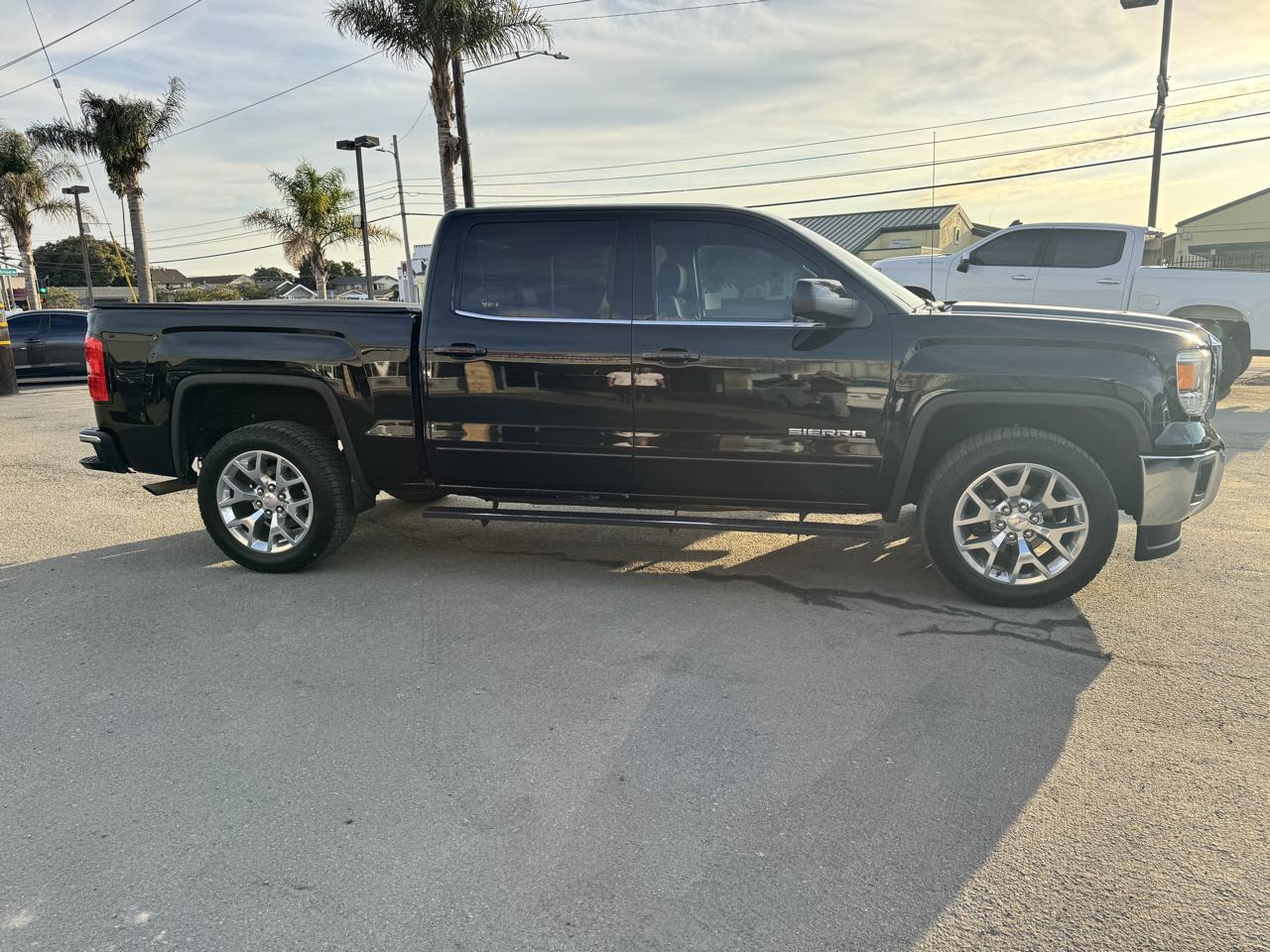 GMC Sierra 1500 2WD Crew Cab 143.5" SLE 2015