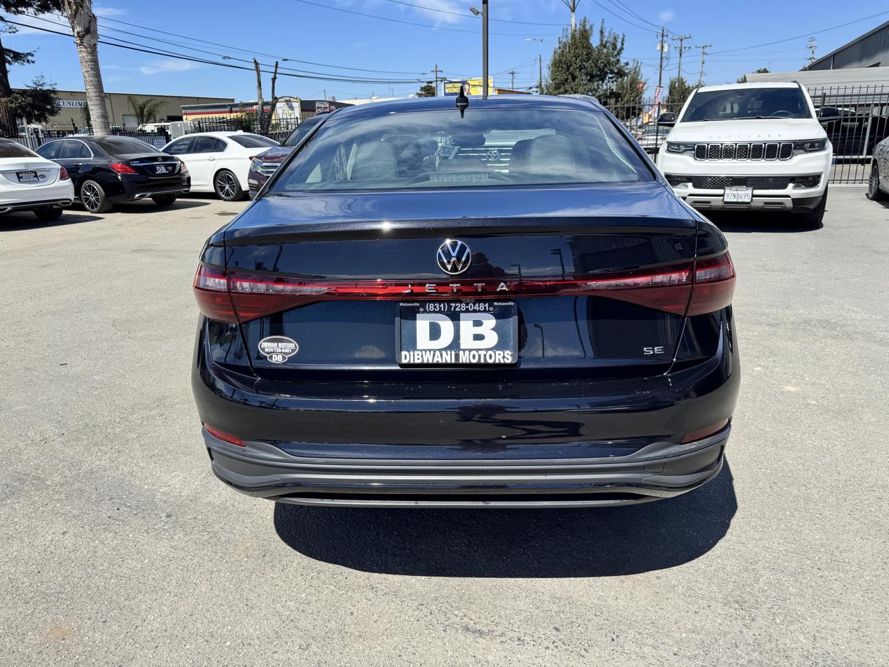 Volkswagen Jetta SE Auto 2025