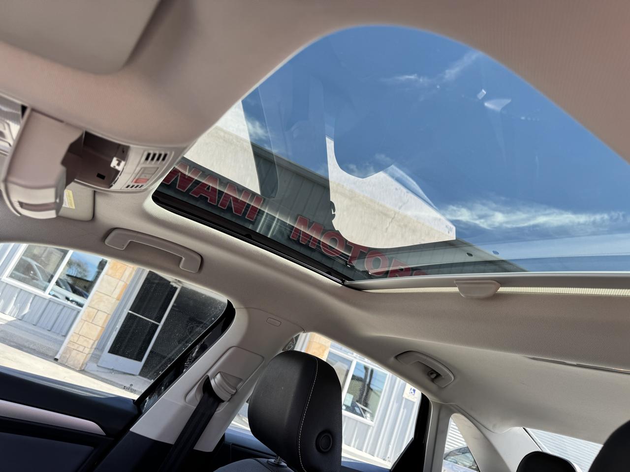 Volkswagen Jetta SE Auto 2025