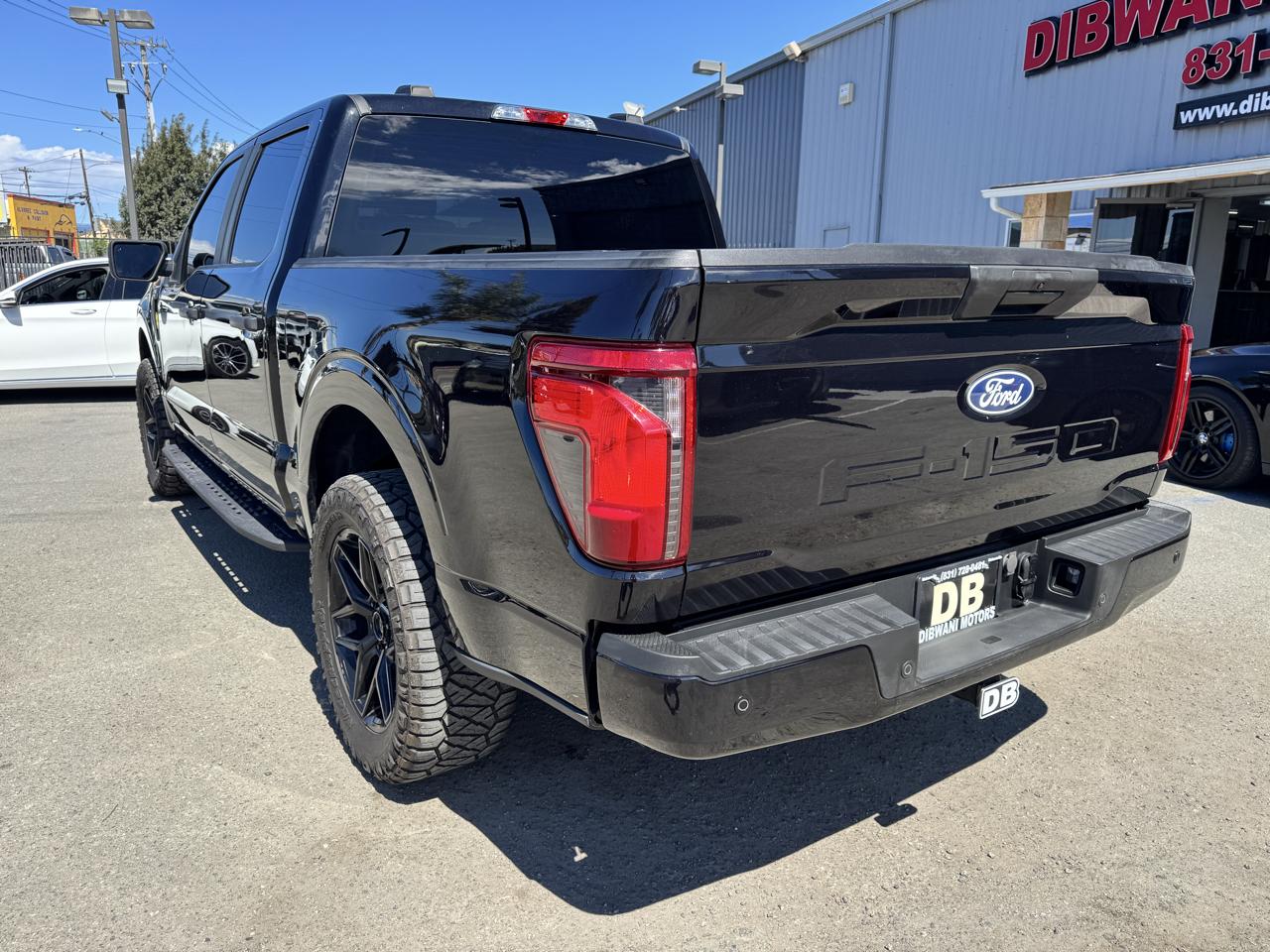 Ford F-150 STX 2WD SuperCrew 5.5' Box 2024