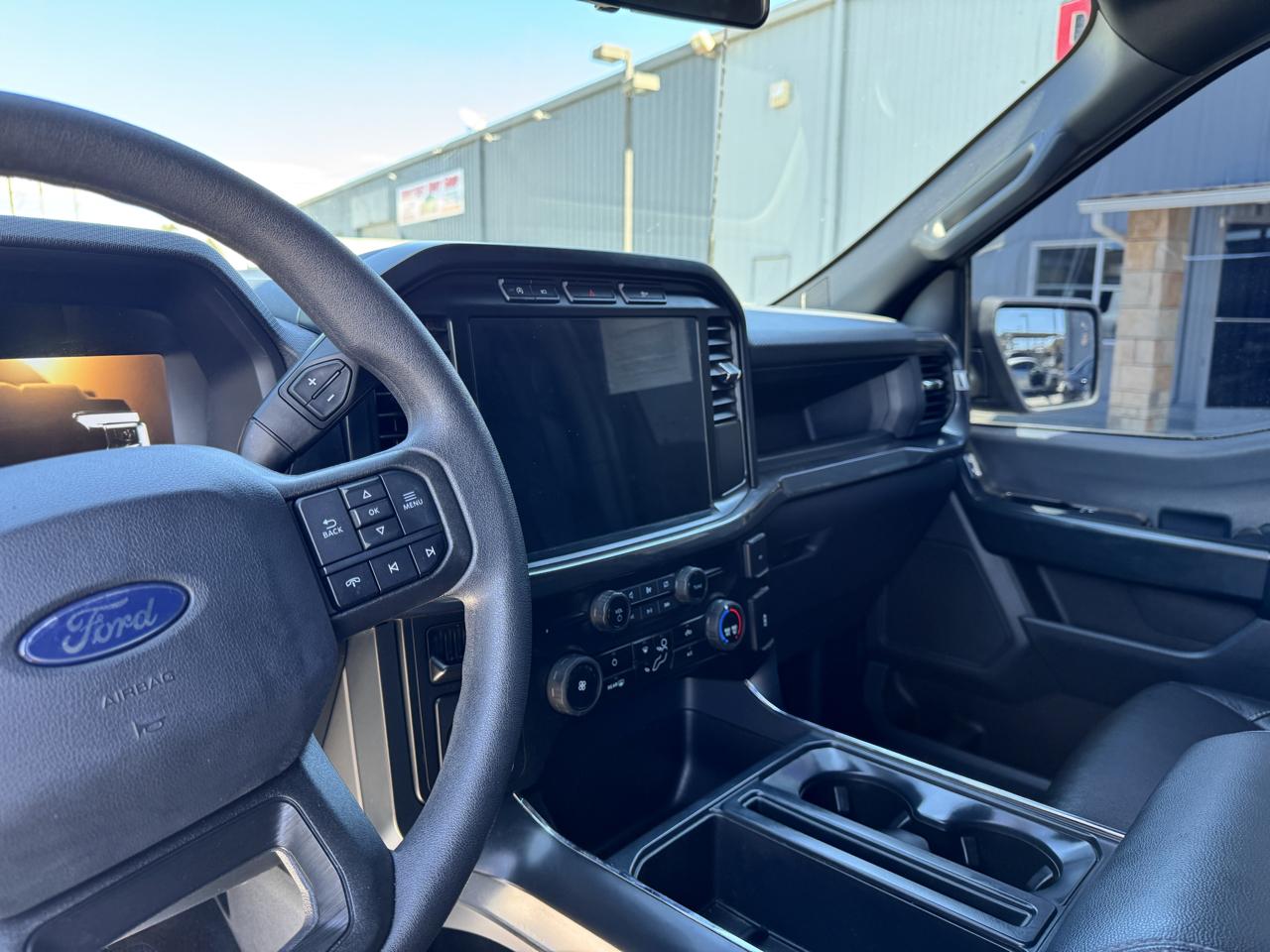 Ford F-150 STX 2WD SuperCrew 5.5' Box 2024
