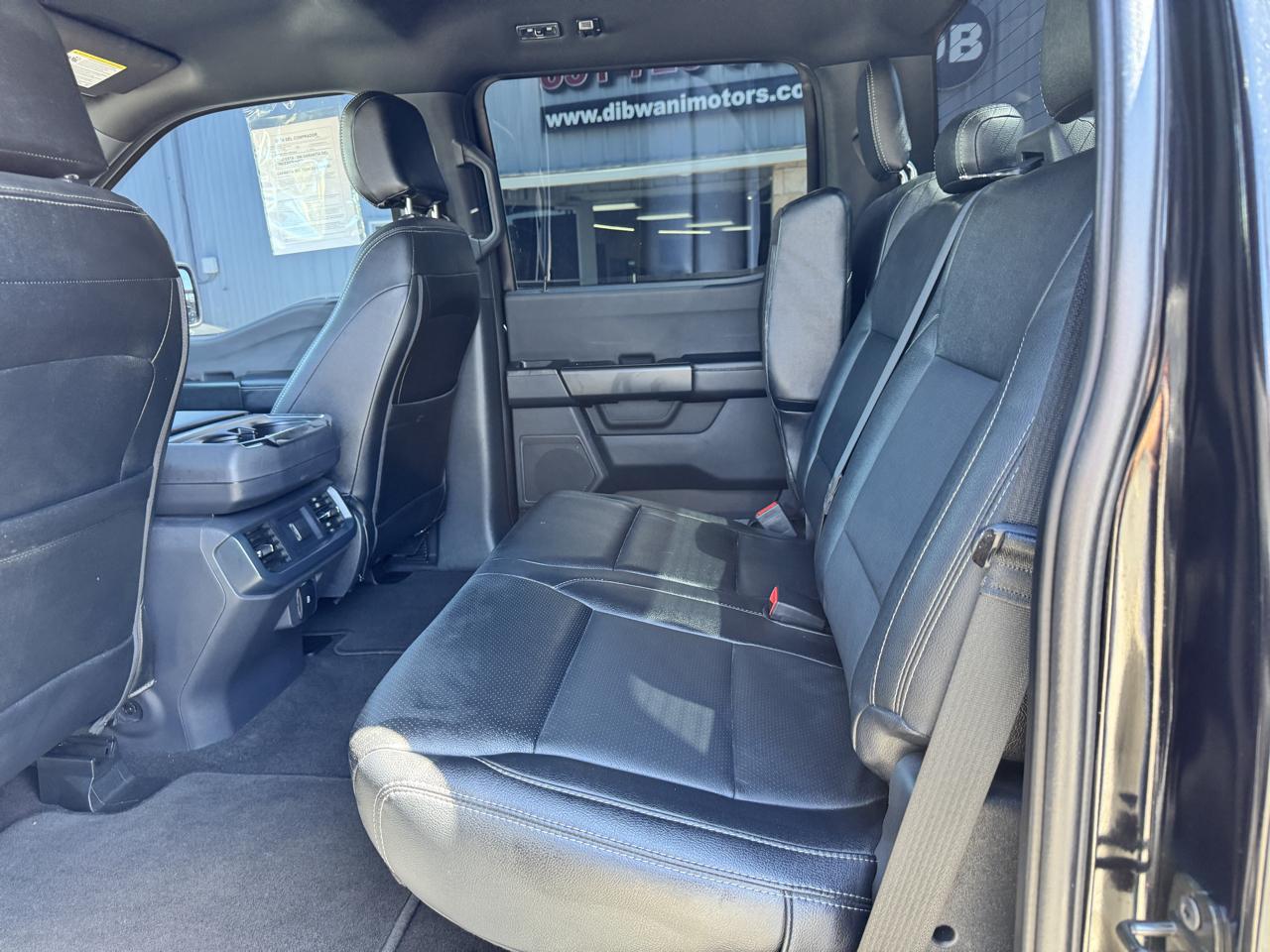 Ford F-150 STX 2WD SuperCrew 5.5' Box 2024
