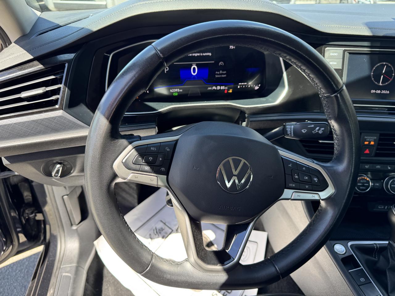 Volkswagen Jetta SE Auto 2024