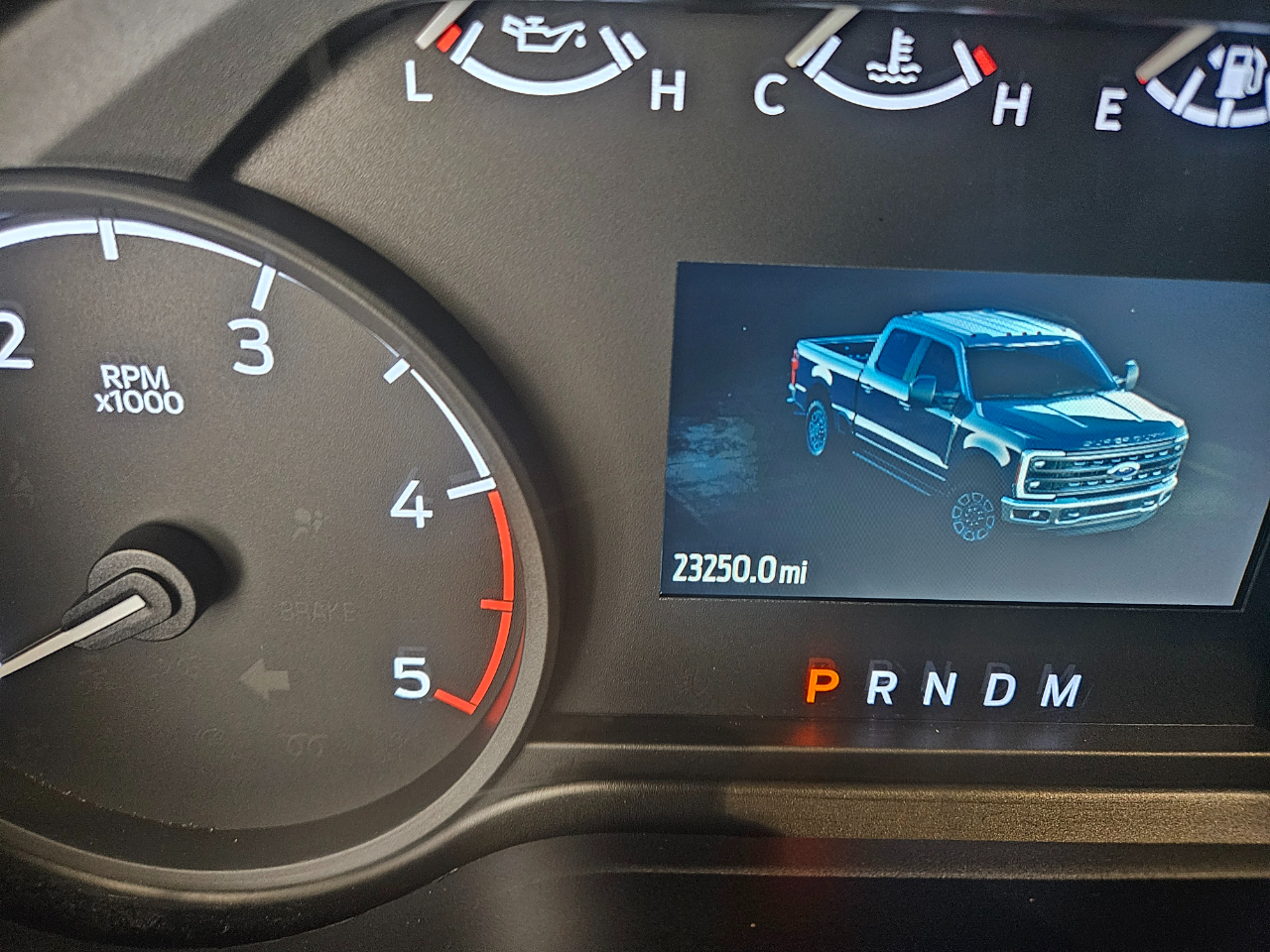 Ford Super Duty F-350 DRW XL 4WD Crew Cab 179" WB 60" CA 2023 Ford Super Duty F-350 DRW XL 4WD Crew Cab 179" WB 60" CA 2023