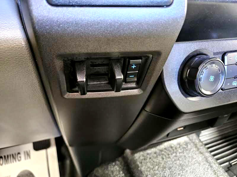 Ford Super Duty F-450 DRW XL 2WD SuperCab 192" WB 84" CA 2022