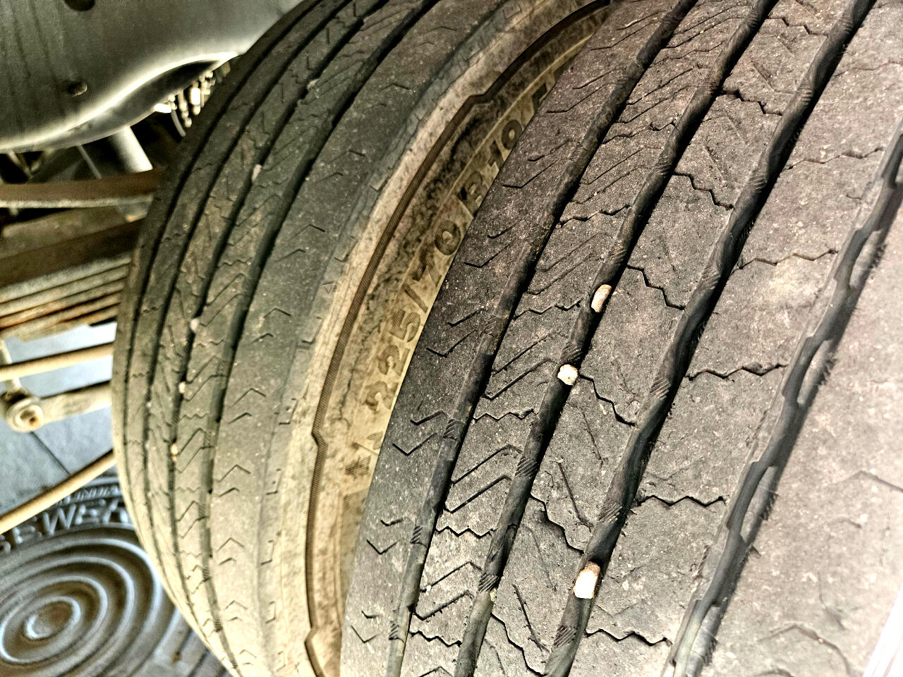 Ford Super Duty F-450 DRW XL 2WD SuperCab 192" WB 84" CA 2022