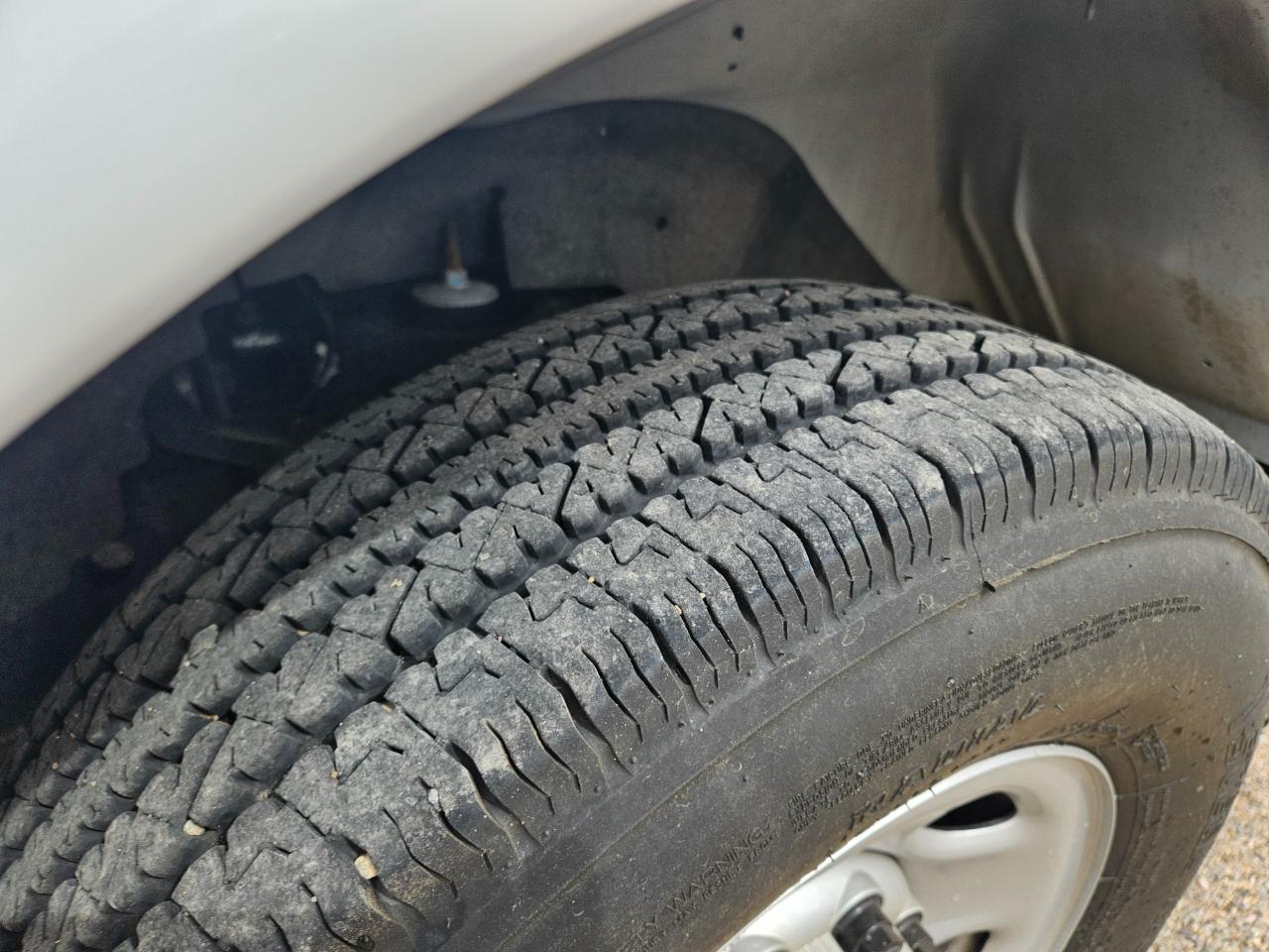 GMC Savana Cargo Van RWD 2500 135" 2024