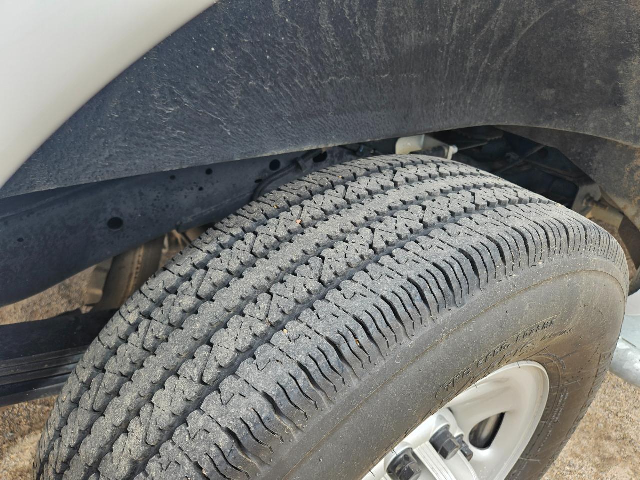 GMC Savana Cargo Van RWD 2500 135" 2024