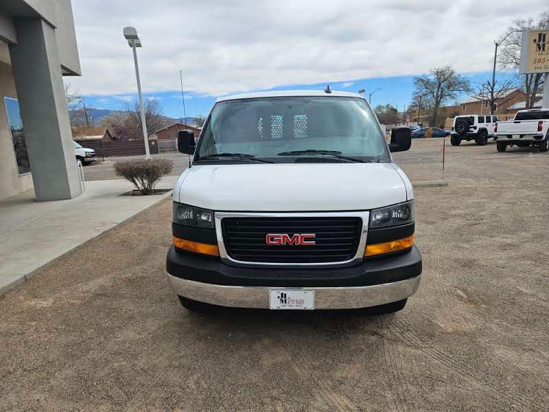 GMC Savana Cargo Van RWD 2500 135" 2024
