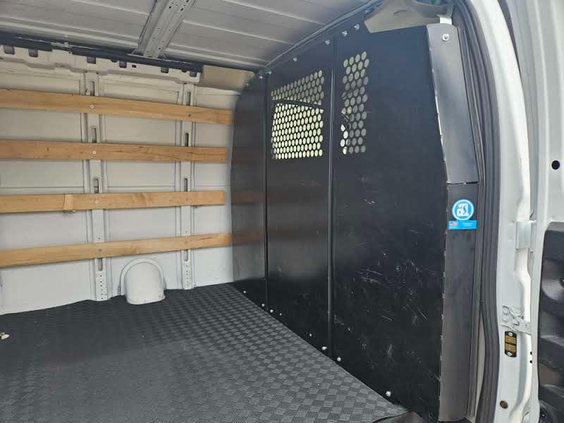 GMC Savana Cargo Van RWD 2500 135" 2024