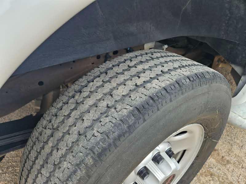 GMC Savana Cargo Van RWD 2500 135" 2024