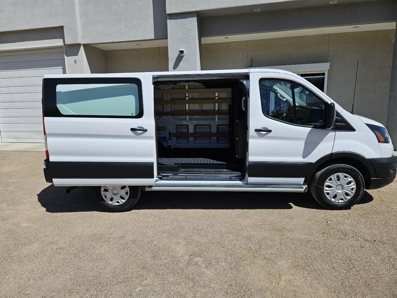 Ford Transit Cargo Van T-250 130" Low Rf 9070 GVWR RWD 2024