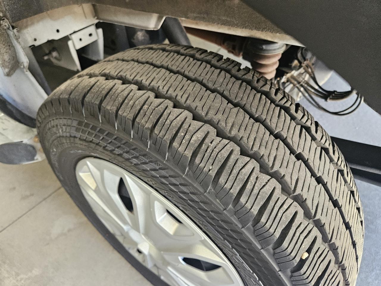 Ford Transit Cargo Van T-250 130" Low Rf 9070 GVWR RWD 2024