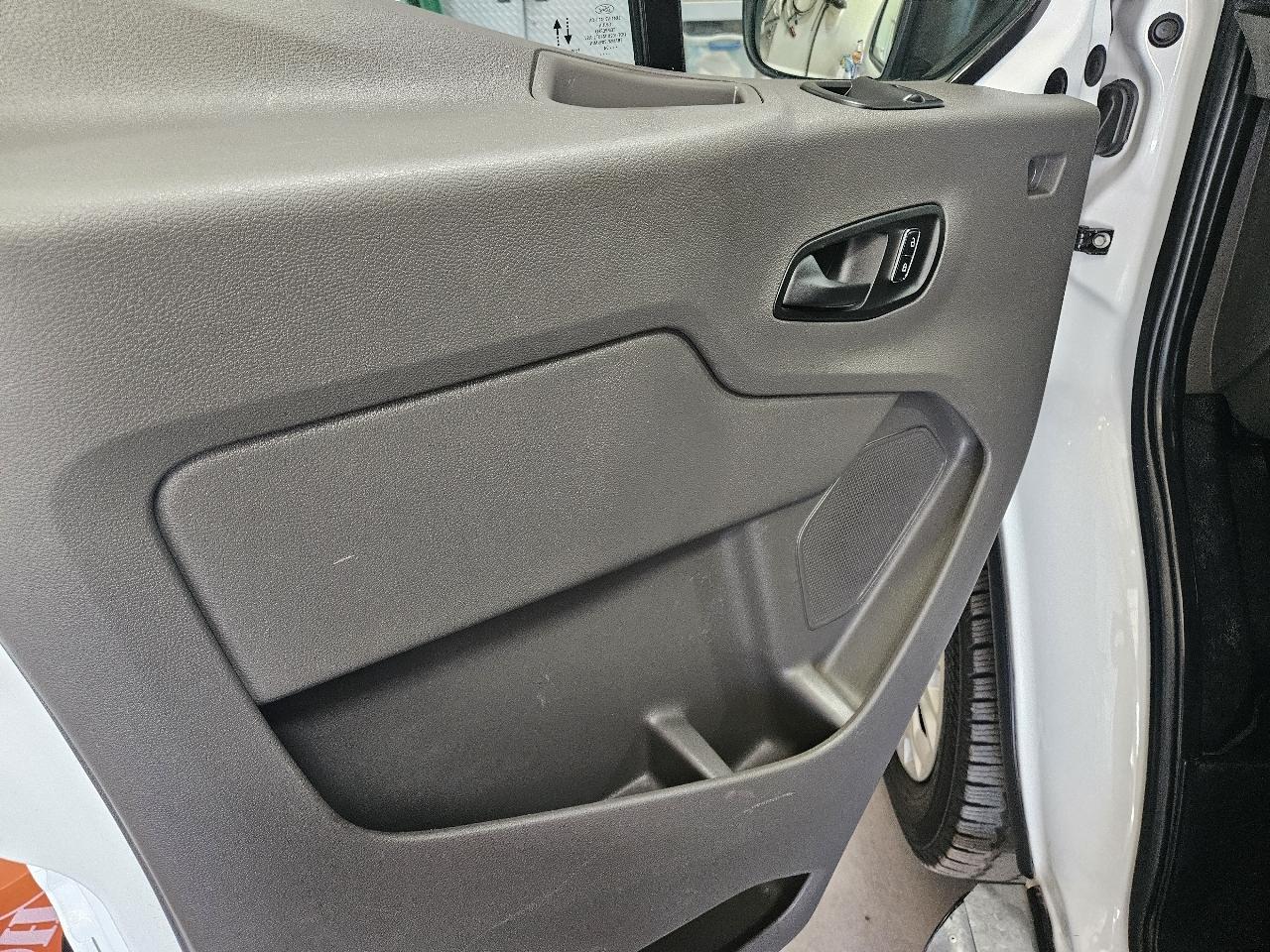 Ford Transit Cargo Van T-250 130" Low Rf 9070 GVWR RWD 2024