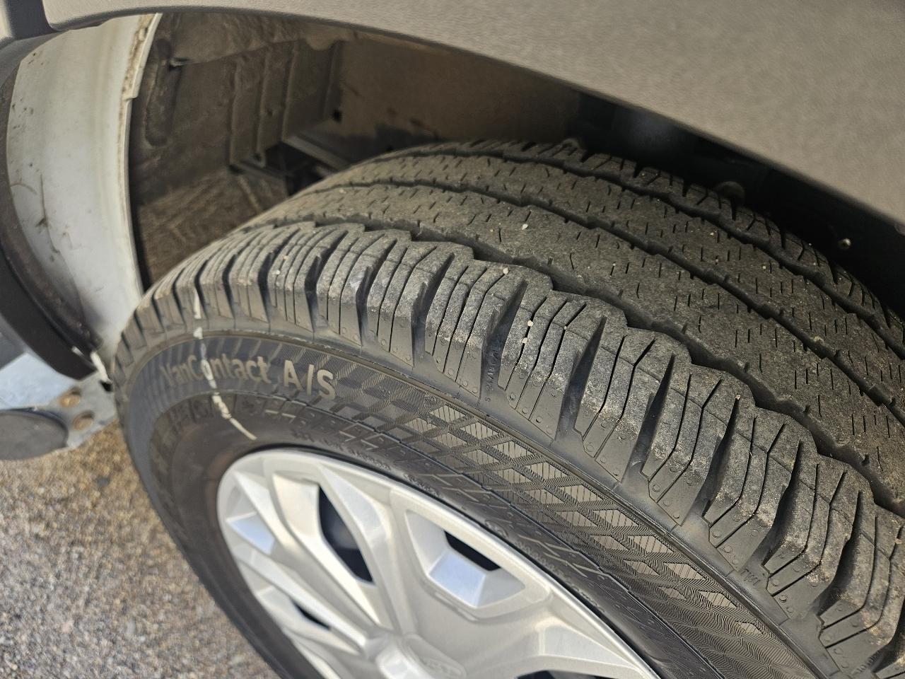 Ford Transit Cargo Van T-250 130" Low Rf 9070 GVWR RWD 2024